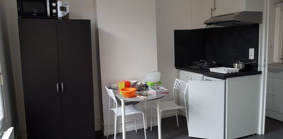 Location Appartement 1 pièce 15m² LENS 62300 - Photo 2