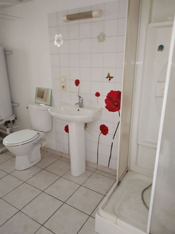 2 Pièces 40 m² en centre ville - Photo 2