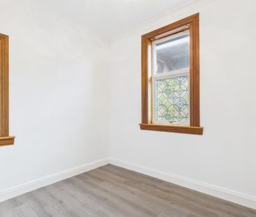 3 bedroom detached bungalow to rent - Photo 3