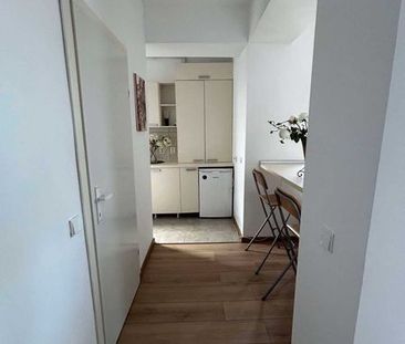 Inhciriez garsoniera zona Baneasa - Fotografie 5