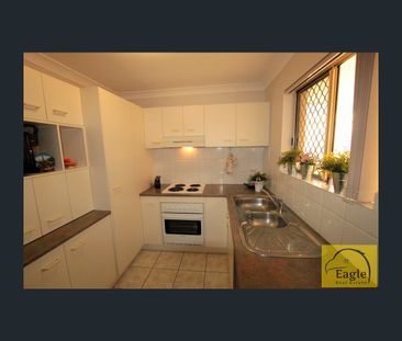 2/195 Juliette Street, Greenslopes, Qld 4120 - Photo 4