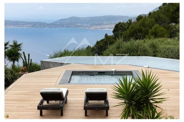 Cap-d'Ail - Villa contemporaine avec vue mer panoramique - Photo 1