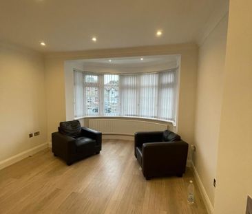 3 bedroom apartment to rent - Photo 1