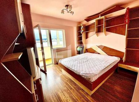 4 camere, 80 mp, decomandat, mobilat dragut, zona Aurel Vlaicu - Photo 4