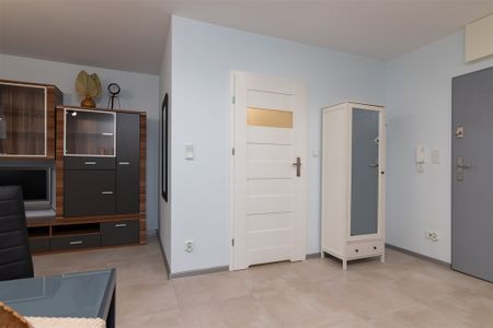 Atrakcyjna kawalerka w nowoczesnym budynku - Фото 4