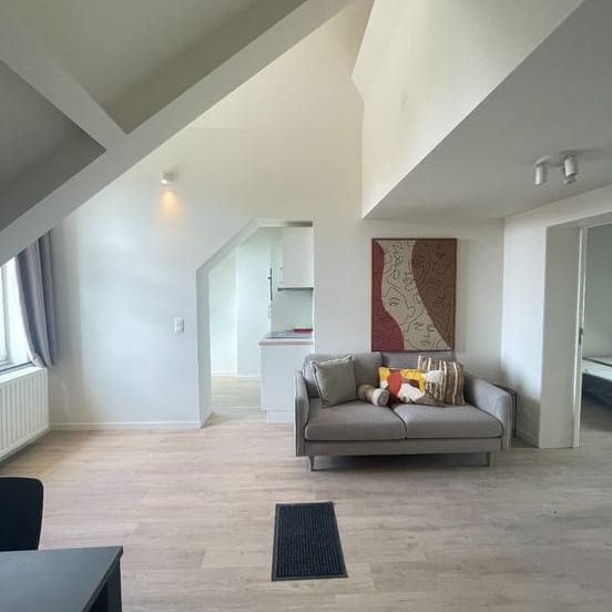 Appartement te huur - Photo 1