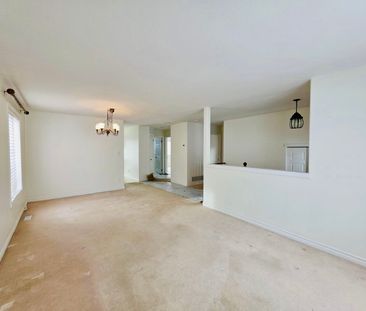 For Lease - 12 Revelstoke Court Unit# Upper, Barrie, Ontario - Photo 1