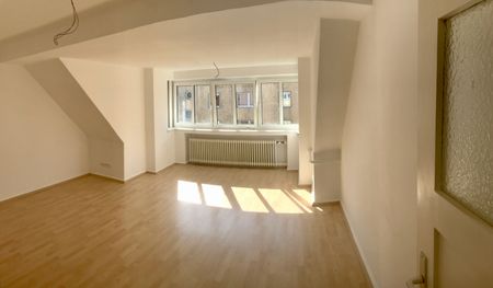 Nähe Maschsee: Ansprechende & helle 3-Zimmer-Dachgeschosswohnung - Foto 4