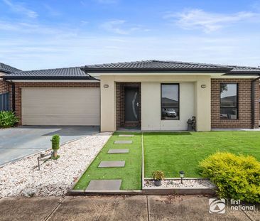 Modern Family Living with Space, Style & Convenience in the Heart o... - Photo 2