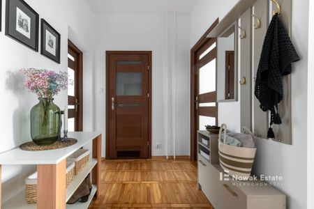 komfortowe, 2 pokojowe, z widokiem na Aleję Róż - Photo 4