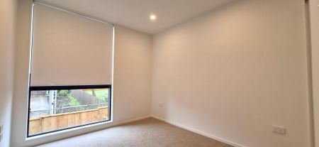 Brand New 2-Bedroom, 2-Bathroom Home with Modern Living Spaces - Photo 5