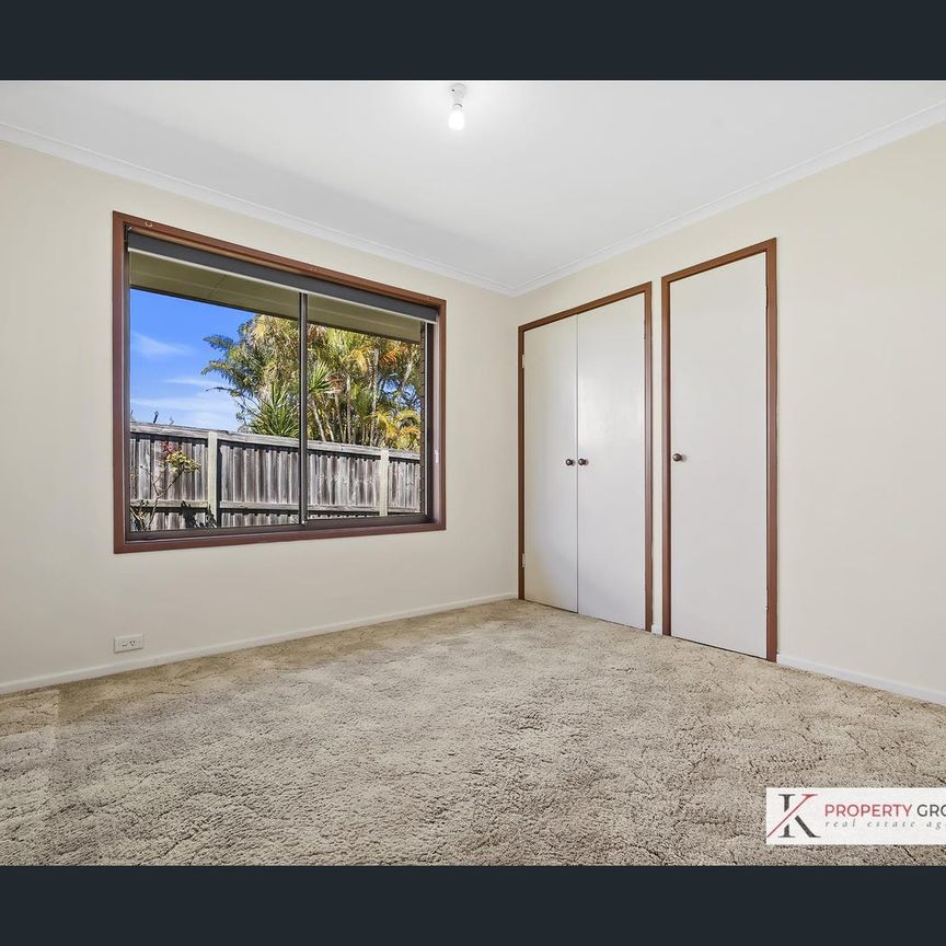 58 Enfield Crescent, Battery Hill, Qld 4551 - Photo 1