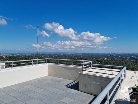 Penthouse apartment with 270 degree views across Sydney - Photo 2