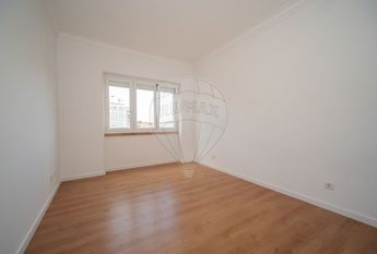 Apartamento T3 em Lisboa