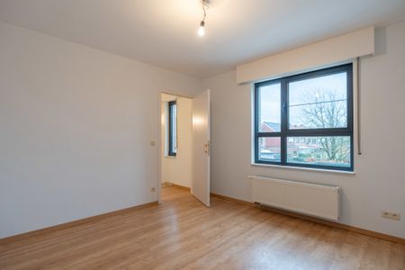 Gunstig gelegen 3 slpk woning met ruime tuin te Oud-Turnhout - Photo 4