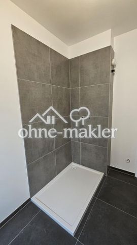 Frisch sanierte, sonnige 2-Zimmer-Wohnung mit Süd-Loggia & TG-Stellplatz – ruhig & zentral - Photo 4