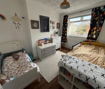 3 bedroom terraced house to rent - Photo 3