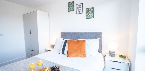 Studio to rent - Photo 2