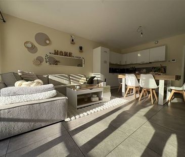 Appartement te huur - Photo 1