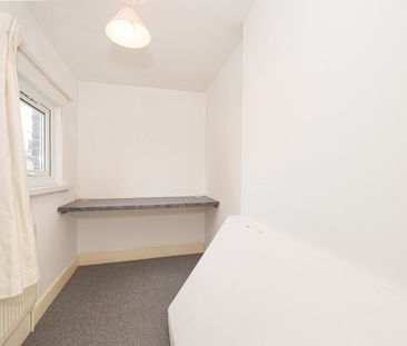 1 Bed Flat, Saint Mary's Road, W5 - Photo 6