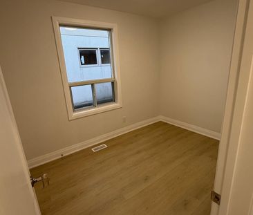 For Lease - 156 Westside Drive Unit# MAIN, Oakville, Ontario - Photo 6