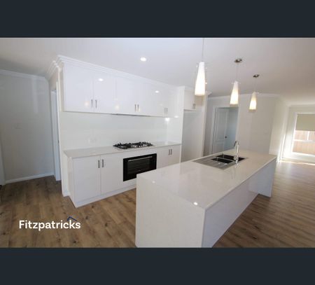 11 Thane Court, Lloyd, NSW 2650 - Photo 5