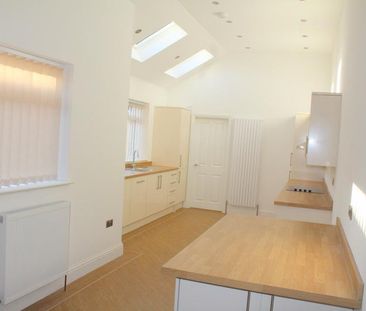 2 bedroom cottage to rent - Photo 3