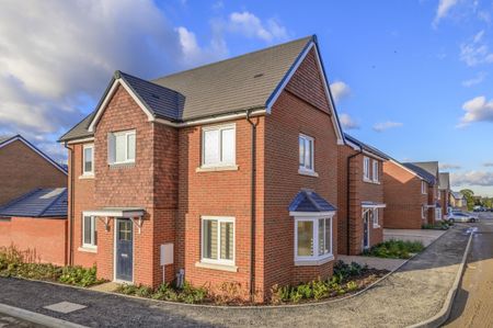 3 bedroom detached house to rent - Photo 2