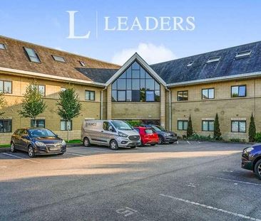 Lamb Court, Tetbury, GL8 - Photo 1