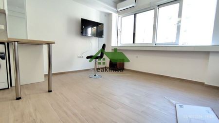 Studio/Γκαρσονιέρα για ενοικίαση Κέντρο - Λιμάνι - Photo 2