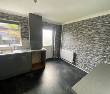 2 bedroom townhouse to rent - Photo 5