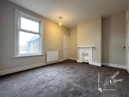 2 bedroom terraced house to rent - Photo 3