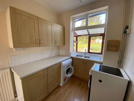 Broadway Grove, Worcester, WR2 - Photo 5