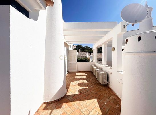 Quarteira, Lisbon - Photo 1