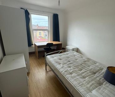 5 bedroom house to rent - Photo 3