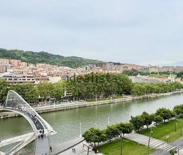 Alquiler de piso en Paseo Uribitarte - Photo 2