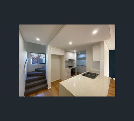 4/11 Princes Street, Cottesloe, WA 6011 - Photo 3