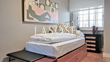 120m² Flat to rent in Les Corts, Barcelona - Photo 3