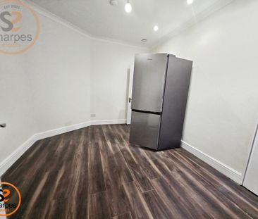 3 bedroom maisonette to rent - Photo 3