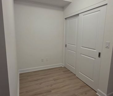 For Lease - 3240 William Coltson Avenue Unit# 713, Oakville, Ontario - Photo 4