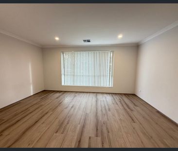 11A Hetherington Drive, Bull Creek, WA 6149 (Break Lease) - Photo 2