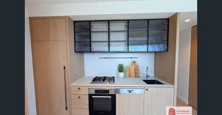 Brand-New Apartment with Panoramic Yarra & City Views!! - Photo 3