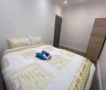 Compact Single - Photo 3