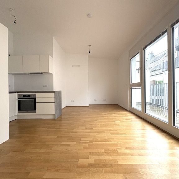 Wohnen und entspannen: 2 Zimmer mit idyllischer Terrasse mit hervorragender Anbindung | top Lage - Photo 1