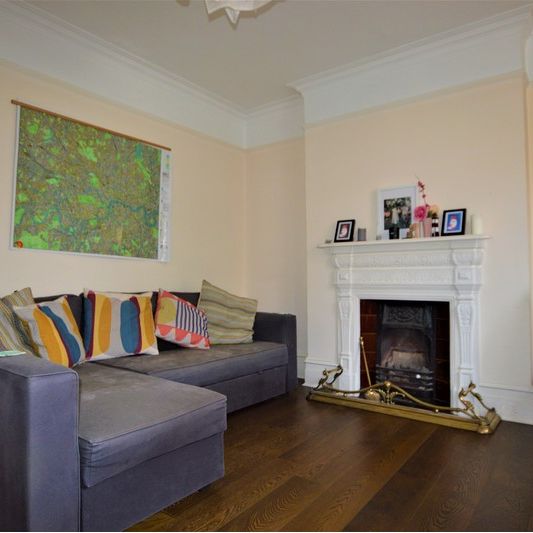 Essendine Road, London - Photo 1