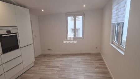 KRUTENEAU- 2/3P EN DUPLEX - 48.24m² - Photo 4