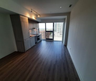 For Lease - 771 Yonge Street Unit# 2111, Toronto, Ontario - Photo 6