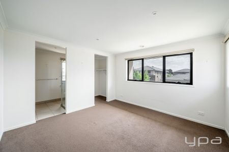 Great Family Home! - Photo 3