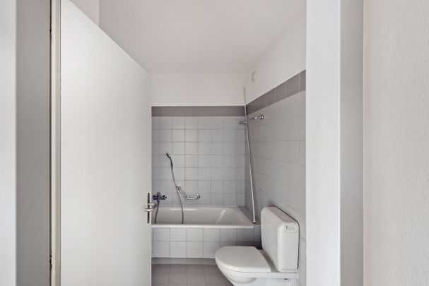 Appartamento di 4.5 locali, immerso nel verde ma a pochi passi dal centro. - Foto 1