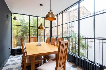 3 bedroom apartment to rent - Photo 4